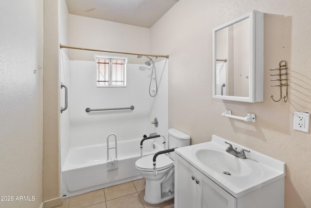 1237 E PIERCE Street, Phoenix, AZ 85006