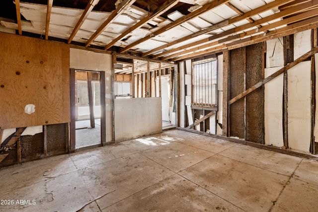 1237 E PIERCE Street, Phoenix, AZ 85006