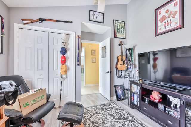 893 Castlewood Dr., Conway, SC 29526