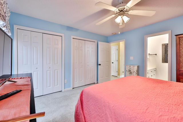 893 Castlewood Dr., Conway, SC 29526