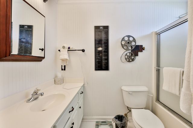 893 Castlewood Dr., Conway, SC 29526