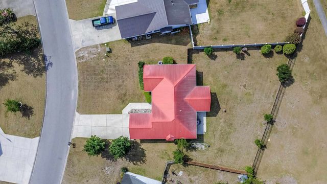 893 Castlewood Dr., Conway, SC 29526