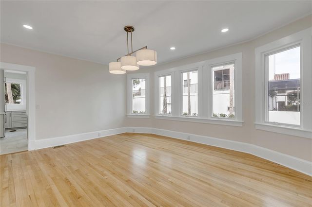 214 S RIVERSIDE DRIVE, New Smyrna Beach, FL 32168