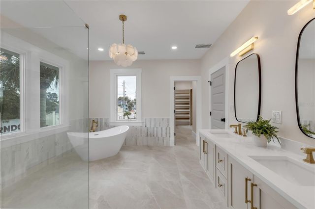 214 S RIVERSIDE DRIVE, New Smyrna Beach, FL 32168