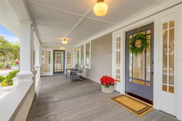 214 S RIVERSIDE DRIVE, New Smyrna Beach, FL 32168