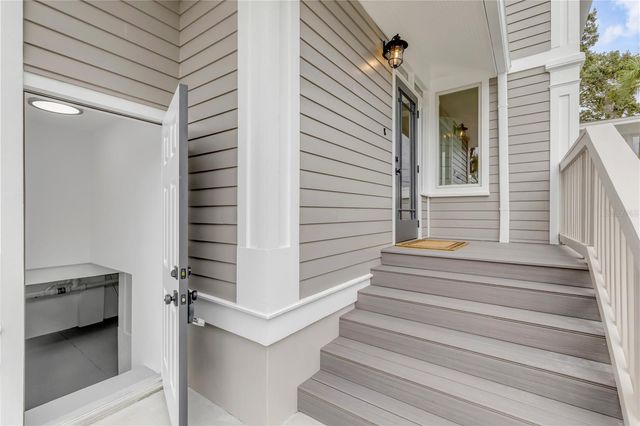 214 S RIVERSIDE DRIVE, New Smyrna Beach, FL 32168