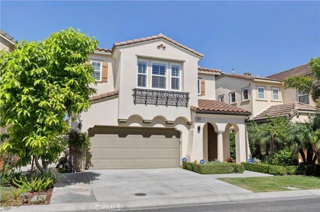 1030 Palmetto Way, Costa Mesa, CA 92626