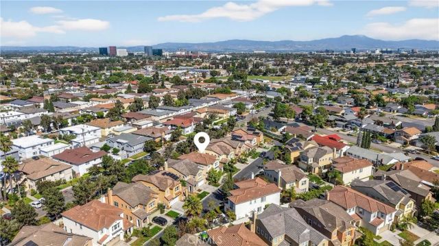 1030 Palmetto Way, Costa Mesa, CA 92626