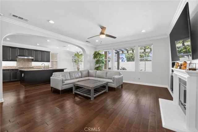 1030 Palmetto Way, Costa Mesa, CA 92626