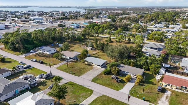 2038 PENNSYLVANIA AVENUE, Englewood, FL 34224