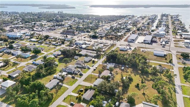 2038 PENNSYLVANIA AVENUE, Englewood, FL 34224