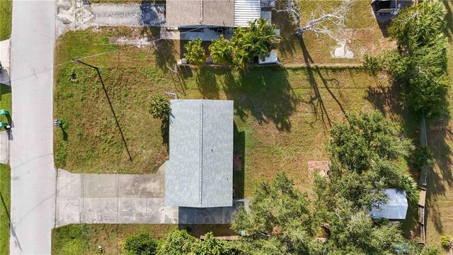 2038 PENNSYLVANIA AVENUE, Englewood, FL 34224