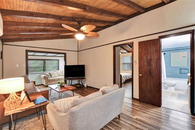 1035 16th Street, Dickinson, TX 77539