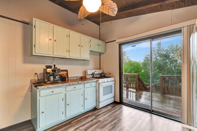 1035 16th Street, Dickinson, TX 77539