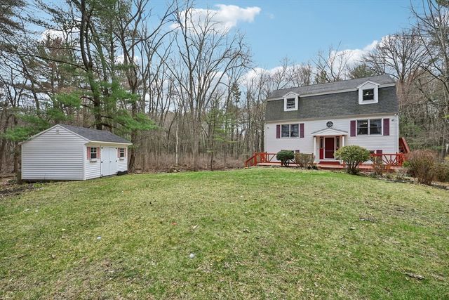 460 Shawsheen Ave, Wilmington, MA 01887