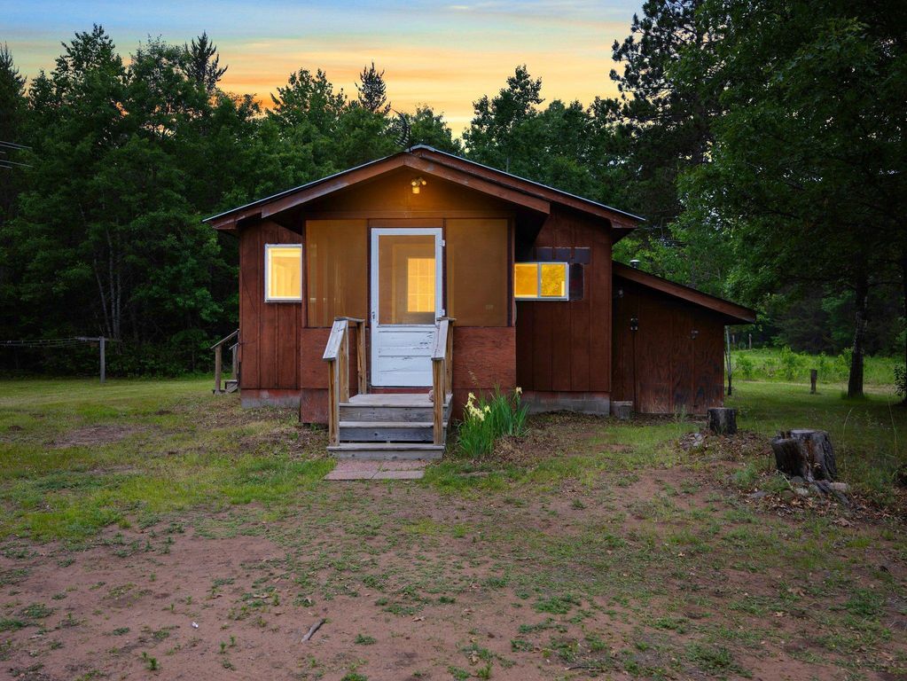 14055 Pete Nelson Road, Grantsburg, WI 54840