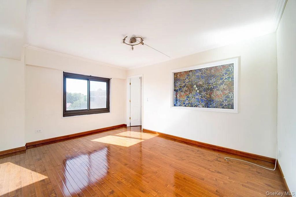 119-49 Union Turnpike 6C, Forest Hills, NY 11375 — photo 3