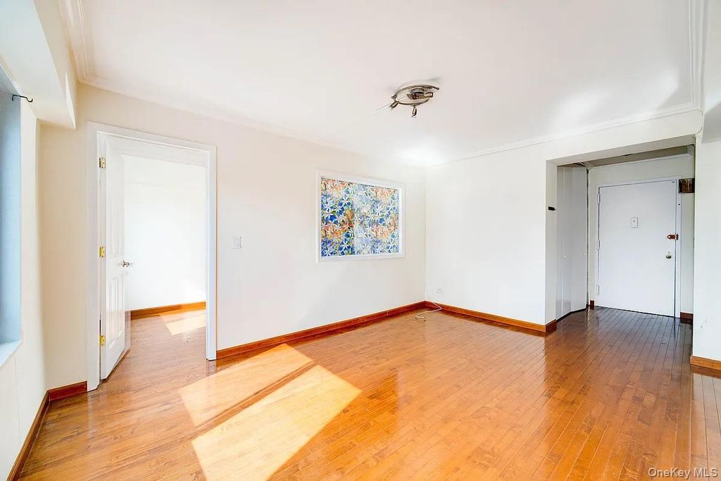 119-49 Union Turnpike 6C, Forest Hills, NY 11375 — photo 4