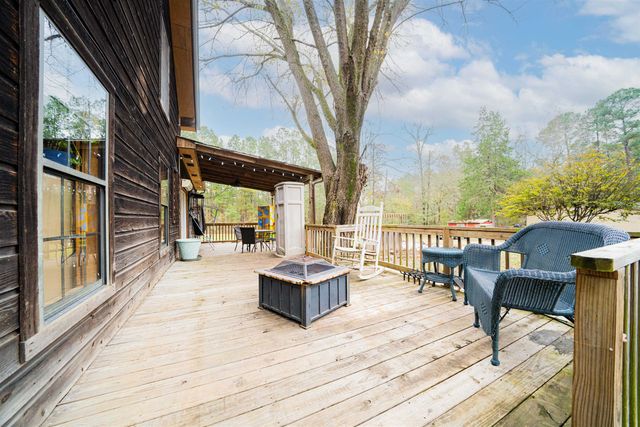 513 Collins Rd, Hallsville, TX 75650