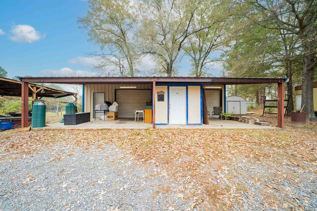 513 Collins Rd, Hallsville, TX 75650