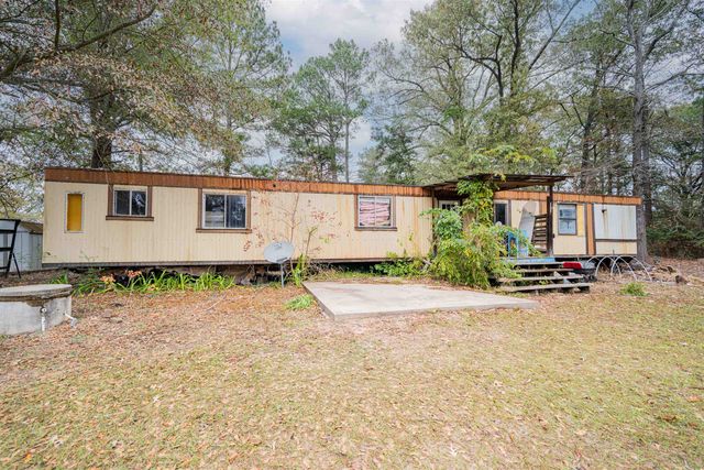 513 Collins Rd, Hallsville, TX 75650