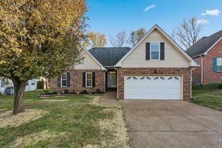 2121 Ransom Pl, Nashville, TN 37217