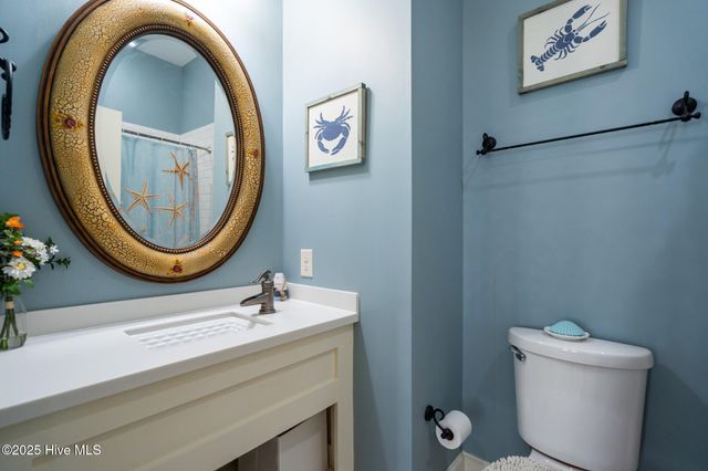401 Fire Fly Lane, Southport, NC 28461