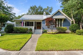 401 Fire Fly Lane, Southport, NC 28461