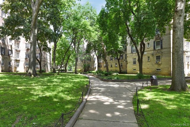 30-15 Hobart Street 4D, Woodside, NY 11377