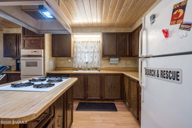 12290 Carr Lane, Radium Springs, NM 88054