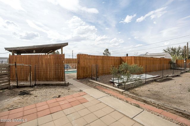 12290 Carr Lane, Radium Springs, NM 88054