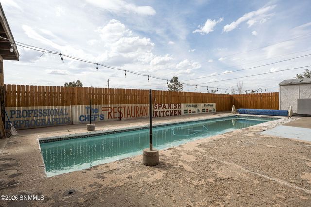 12290 Carr Lane, Radium Springs, NM 88054