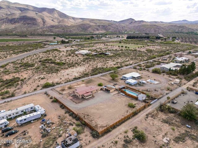 12290 Carr Lane, Radium Springs, NM 88054