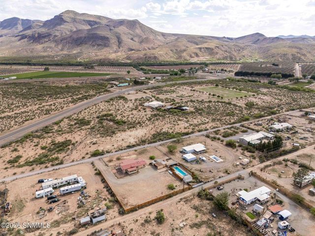 12290 Carr Lane, Radium Springs, NM 88054