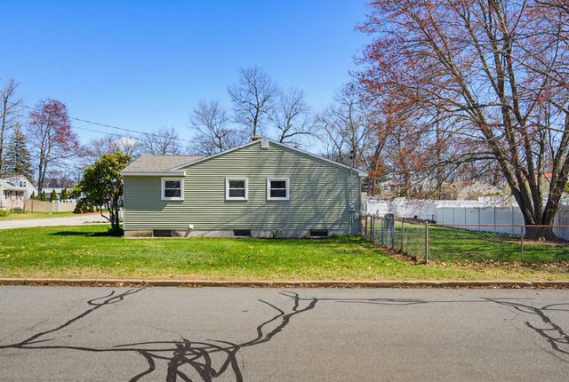 167 Alexander Drive, Manchester, NH 03109