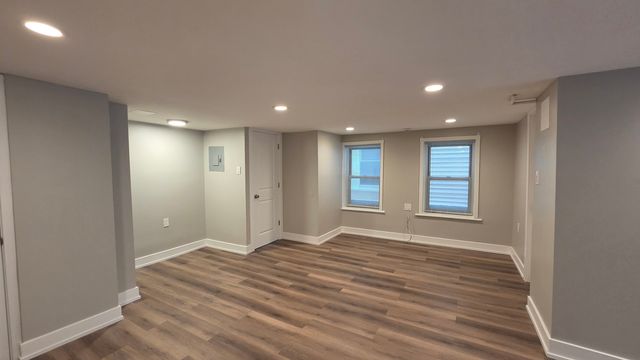 2235 W 21st Place B, Chicago, IL 60608