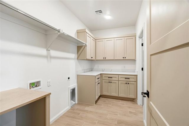 11725 NW 105th Street, Yukon, OK 73099