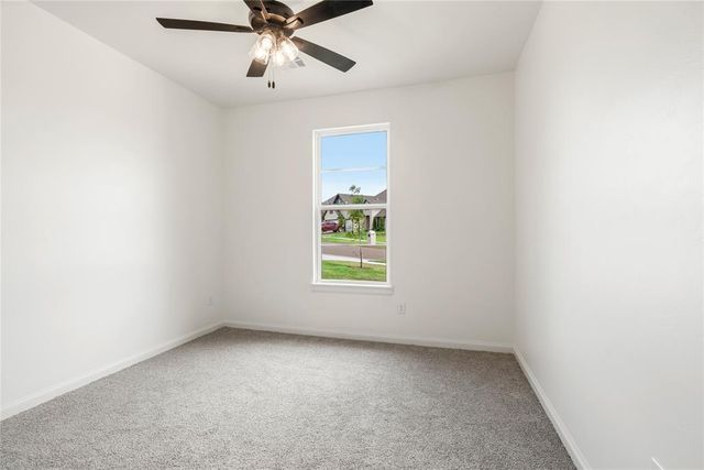 11725 NW 105th Street, Yukon, OK 73099