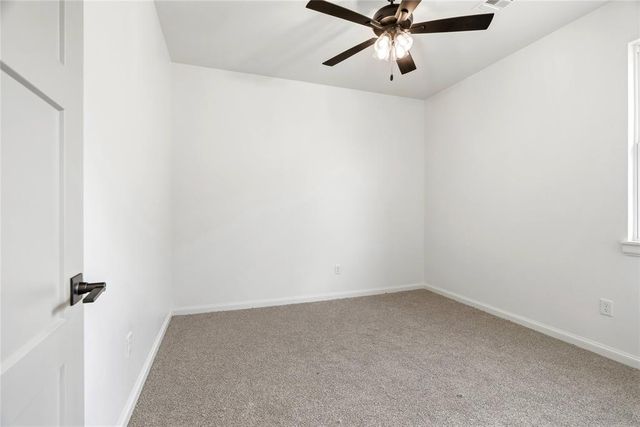 11725 NW 105th Street, Yukon, OK 73099
