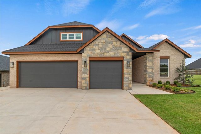 11725 NW 105th Street, Yukon, OK 73099