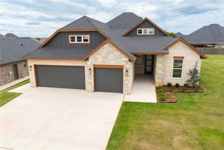 11725 NW 105th Street, Yukon, OK 73099