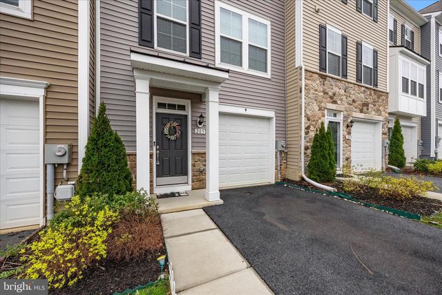 205 UNION RIDGE DR, Charles Town, WV 25414