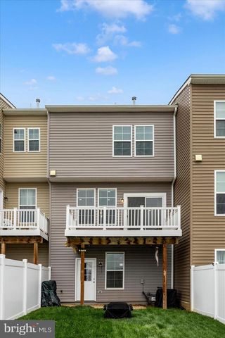 205 UNION RIDGE DR, Charles Town, WV 25414