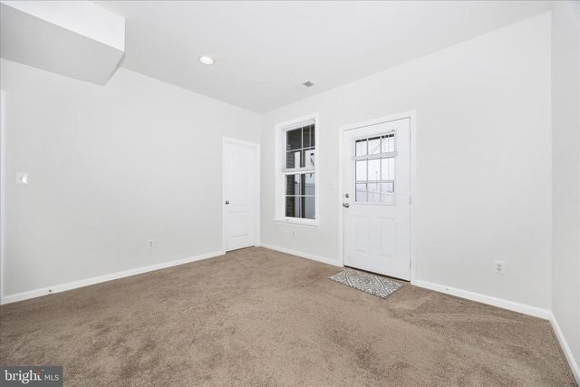 205 UNION RIDGE DR, Charles Town, WV 25414