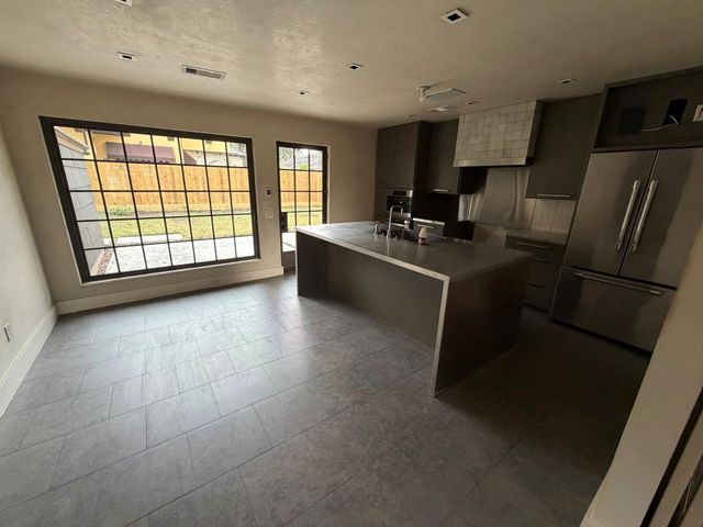 5301 Judalon Lane, Houston, TX 77056