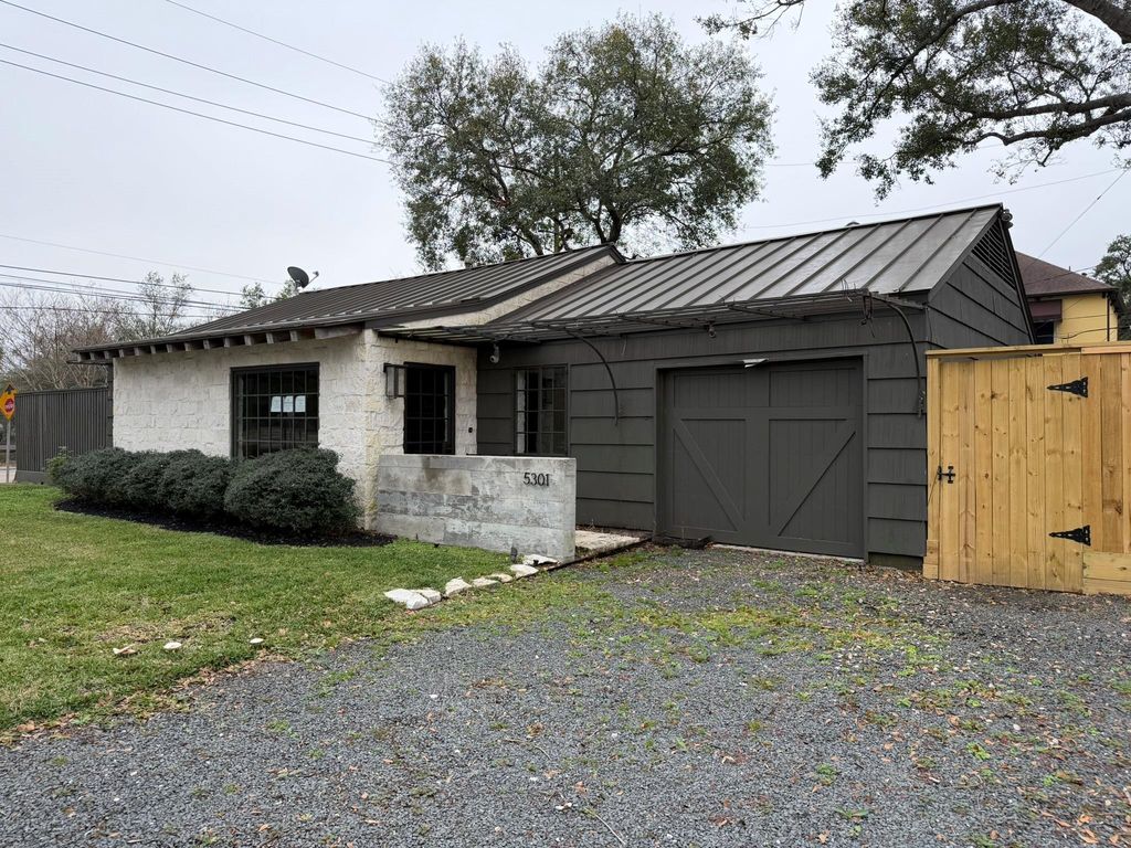 5301 Judalon Lane, Houston, TX 77056