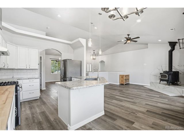 455 Quartz Dr, Twin Lakes, CO 81251