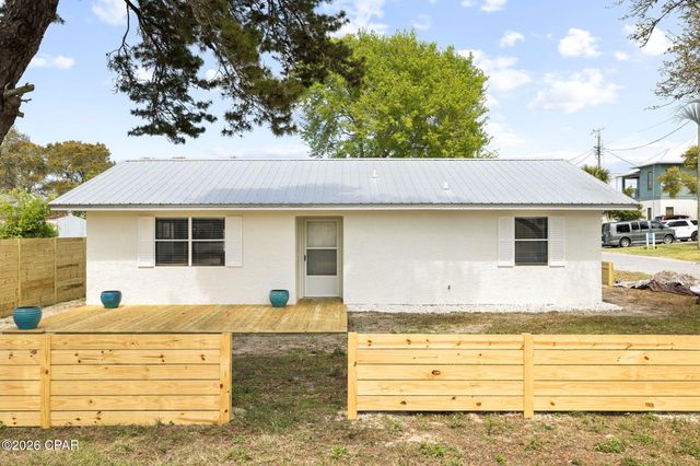 22604 Hilltop Avenue, Panama City Beach, FL 32413