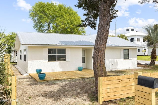 22604 Hilltop Avenue, Panama City Beach, FL 32413