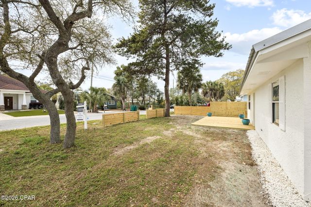 22604 Hilltop Avenue, Panama City Beach, FL 32413